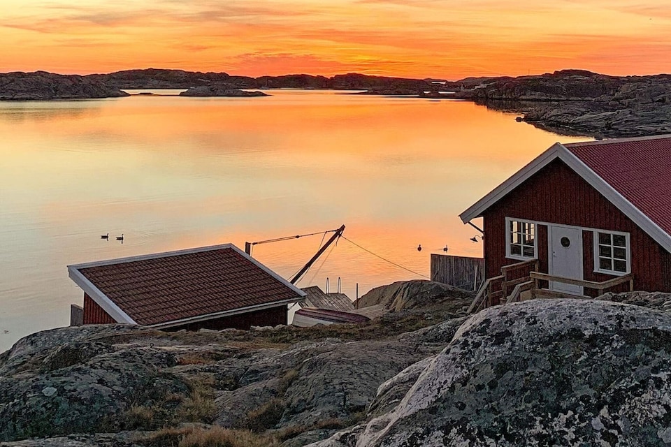 Panoramic Sea Views in Skarhamn-By Traum, Tjörn