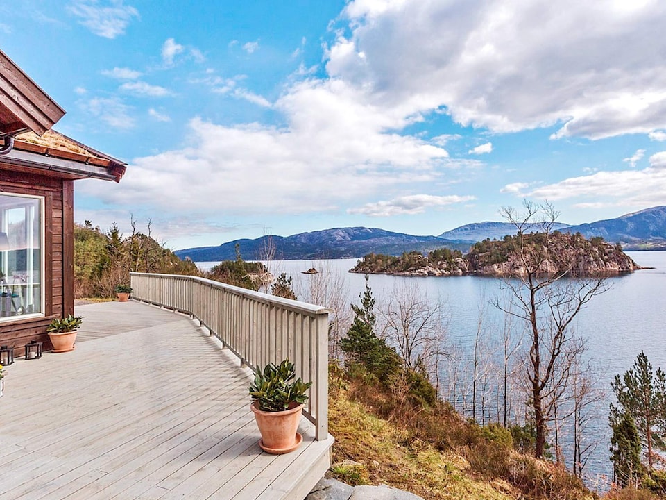 4 star holiday home in Valevåg, Hordaland