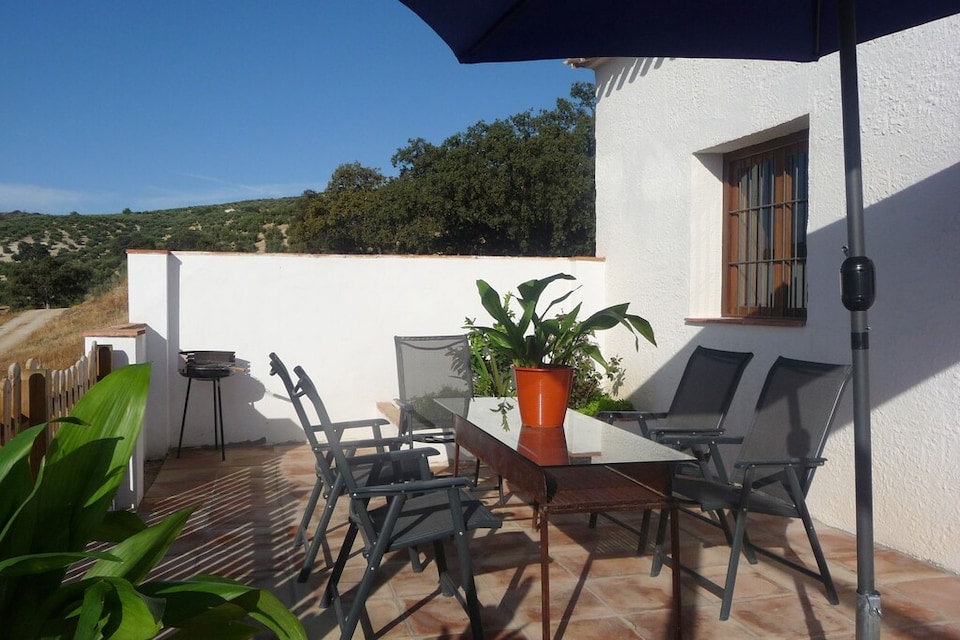 Villa in Andalusia with Private Pool, Algarinejo