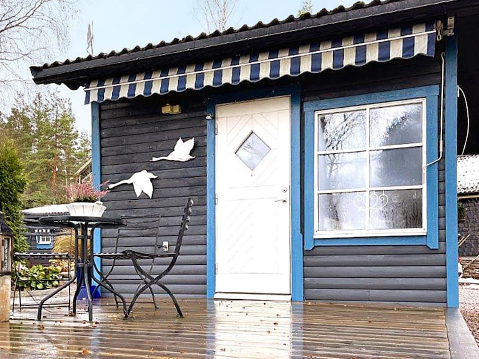 4 person holiday home in SÖDERKÖPING, Östergötland