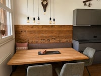 Chalet mit 2 Wohnungen in Gasteig in Tirol