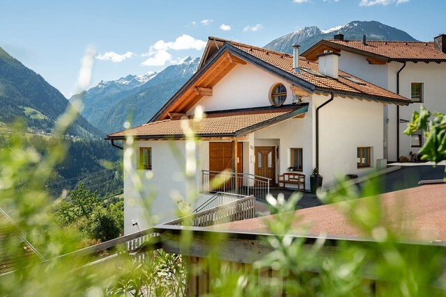 Gemütliche Ferienwohnung mit Garten in Wenns, Wenns
