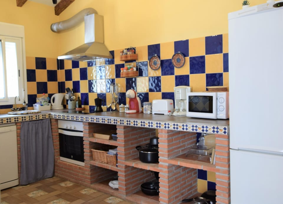 Villa Mariposa in Spain's Sunny Paradise, Arenas