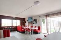 Villa in Villamuriel mit Pool und Grill