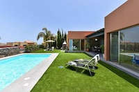 Villa in San Bartolomé with Private Pool