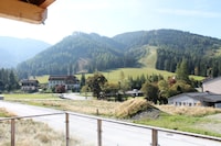 Chalet in Hohentauern near Ski Lift