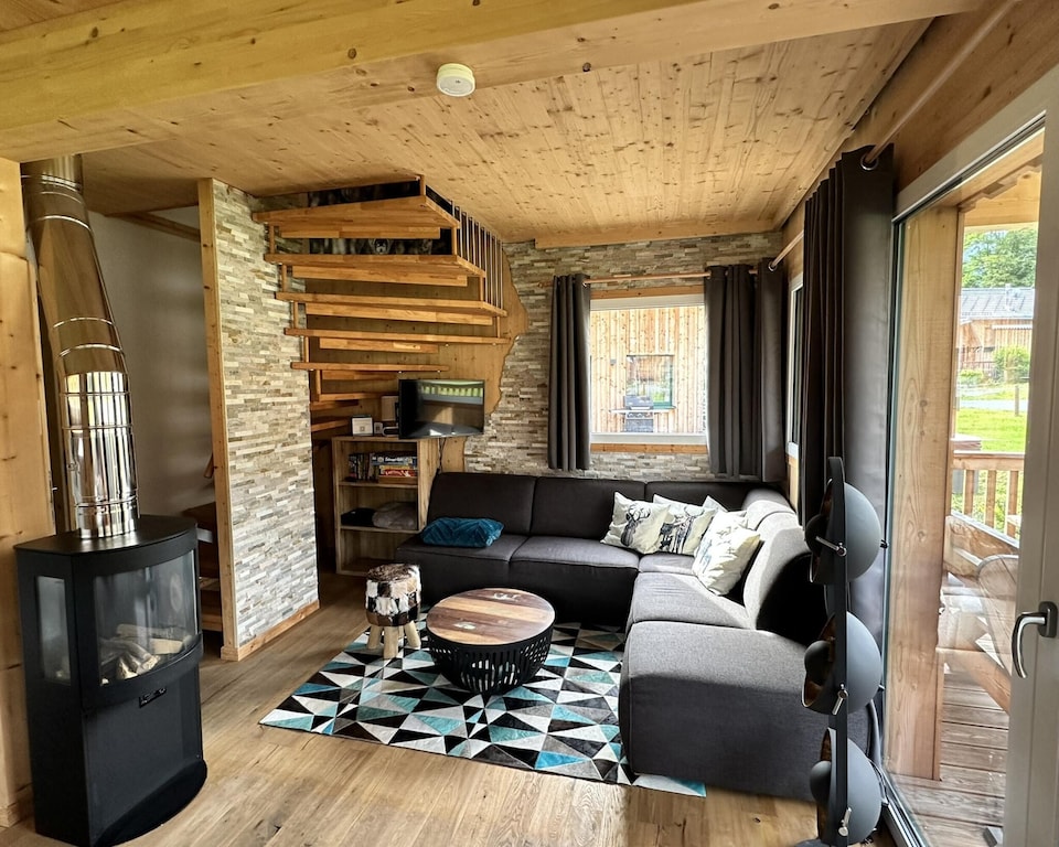 Appealing chalet near ski slope, Sankt Georgen am Kreischberg