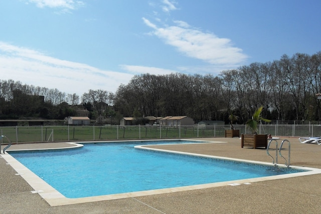 Ferienhaus in Frankreich mit Gartenterrasse, Colombiers