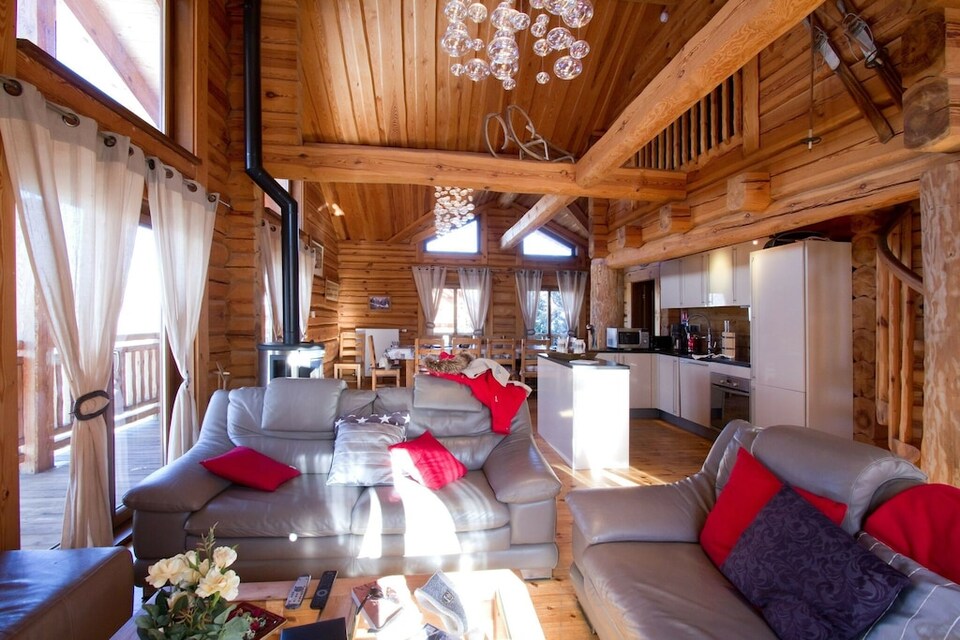 Chalet in Oisans mit Spa und Skizugang, Mont-de-Lans