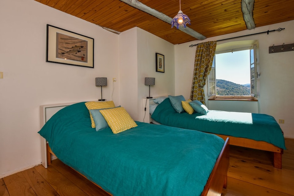 Casa en Villeneuve cerca de la playa río, Villeneuve-d'Allier