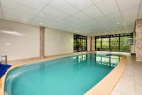 Chalet in Odeigne met privézwembad en sauna