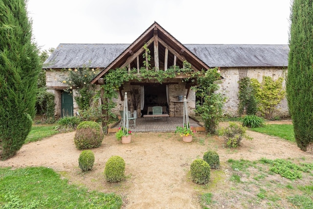 Vacation home with garden in Loire, Saint-Laurent-des-Mortiers