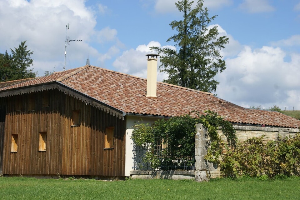 Casa Vacacional Nettancourt con Piscina, Nettancourt