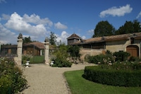 Casa Vacacional Nettancourt con Piscina