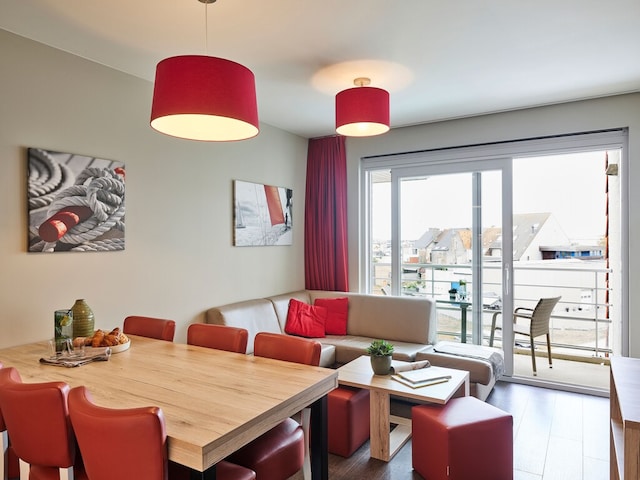 Zeebrugge Escape by Sea, Brugge
