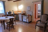 Apartment in Riquewihr near Vineyards