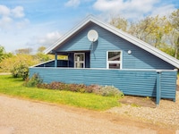 4 person holiday home in Hemmet