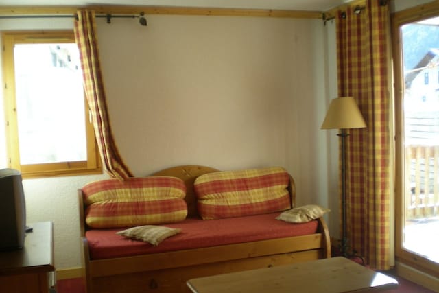 Appartamento a Le Village con balcone