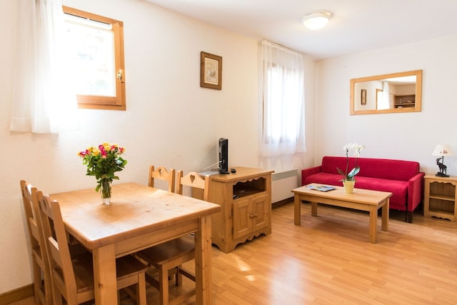 Appartement in Giez met Uitzicht op Bergen, Giez