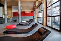 Chatel Ski Apt Near Gondola