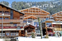 Chatel Ski Apt Near Gondola