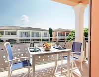 Wohnung in Grimaud mit Pools