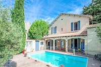 Ferienhaus in Orange mit privatem Pool