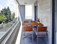 Holiday Home Maslenica with Sea View Pool