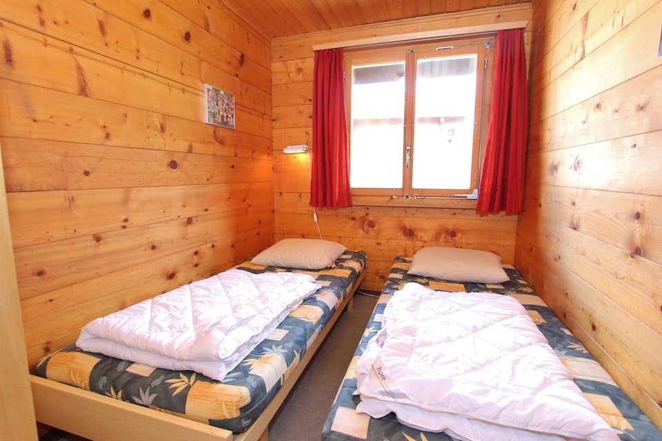 Chalet in Wiler near Ski Lift & Views, Fiesch