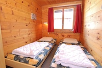 Chalet in Wiler nahe Skilift & Aussicht