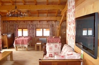 Chalet in Ventron with Pool & Wine Route Access