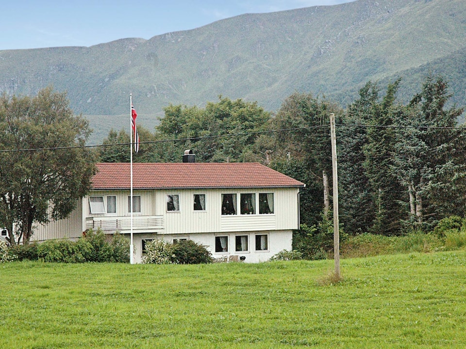 6 person holiday home in Farstad, Møre and Romsdal