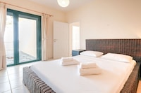 Villa am Kissakas Strand mit Meerblick