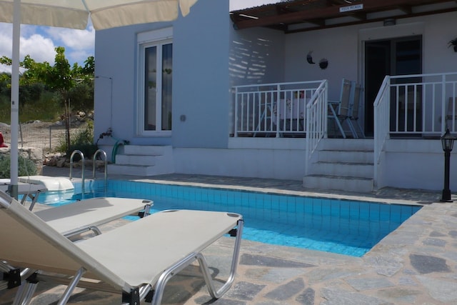 Villa a Loutra con Vista Mare e Piscina