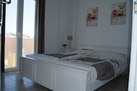 Villa a Loutra con Vista Mare e Piscina