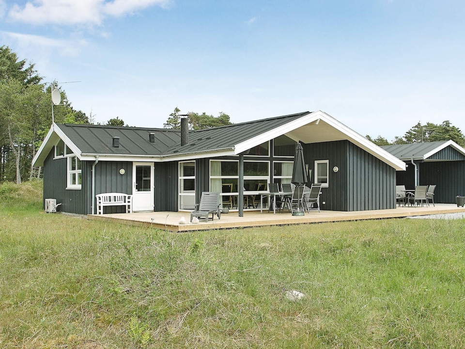 5 star holiday home in Ålbæk, The Skagen area