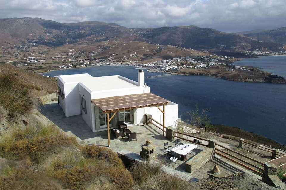 Villa confortable cerca del mar en Andros, Andros