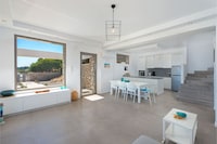 Villa in Rhodes with Infinity Pool