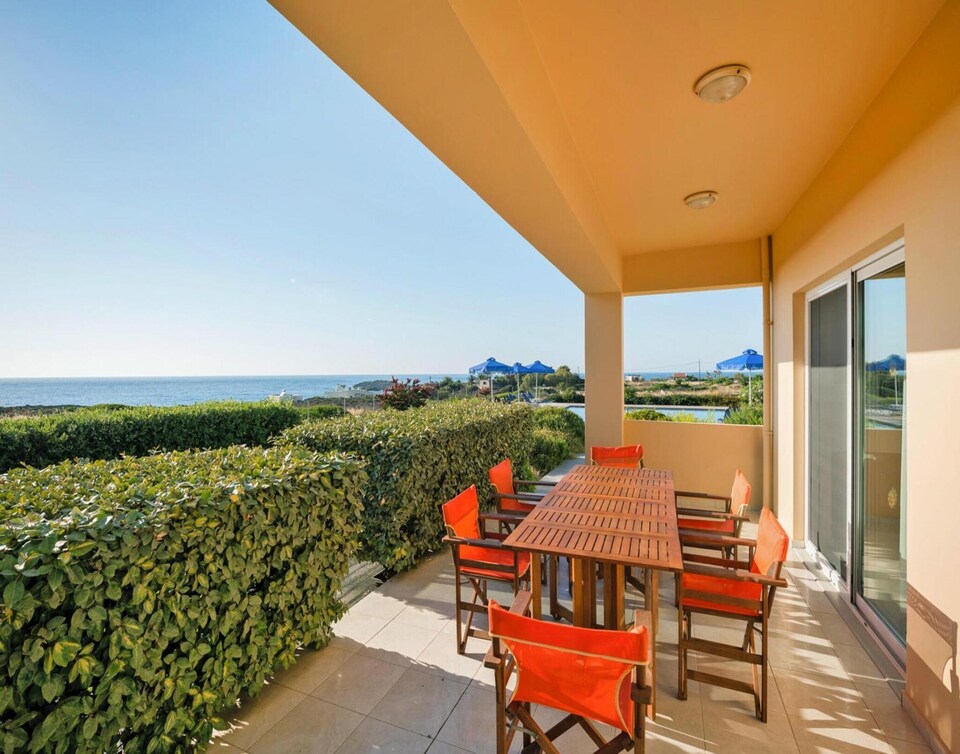 Apartamento con piscina de agua salada en Chania, Chania