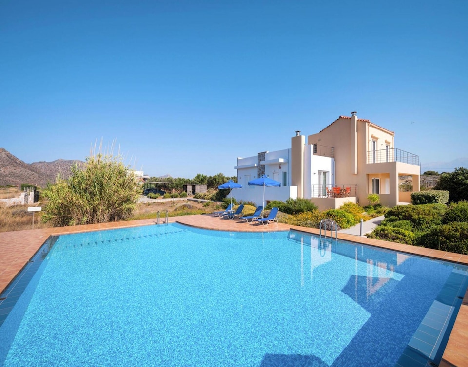 Apartamento con piscina de agua salada en Chania, Chania