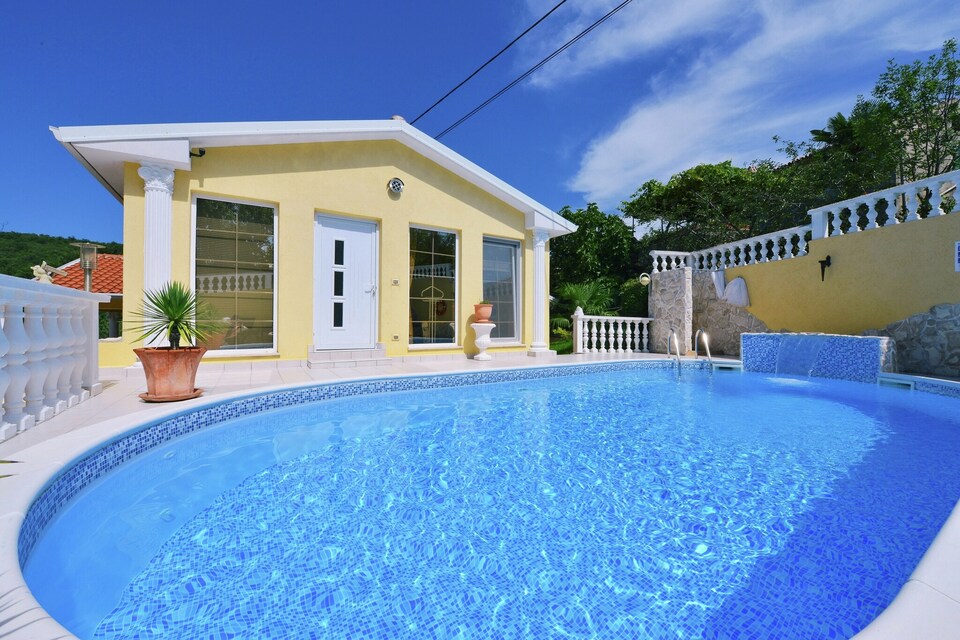 Villa in Ripenda Kras mit Pool und Sauna, Ripenda Kras