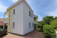 Sea Breeze Apartment in Sukošan