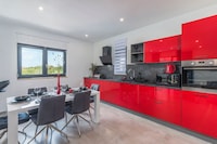 Villa in Novigrad met Privézwembad en Strand