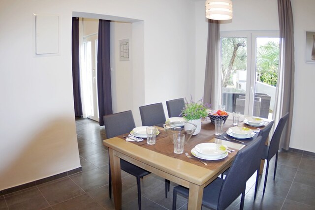 Geräumiges Appartement in Klek, Klek