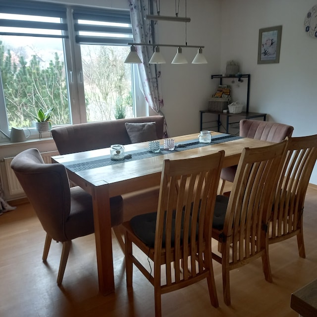 Große Ferienwohnung in Stormbruch mit Terrasse, Diemelsee