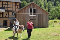 Ferienwohnung mit eigener Terrasse in Hüddingen
