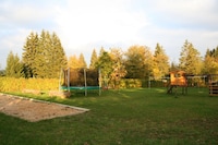 Bungalow en Eifel cerca del bosque