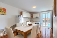 Ferienhaus in Rovinjsko mit Pool