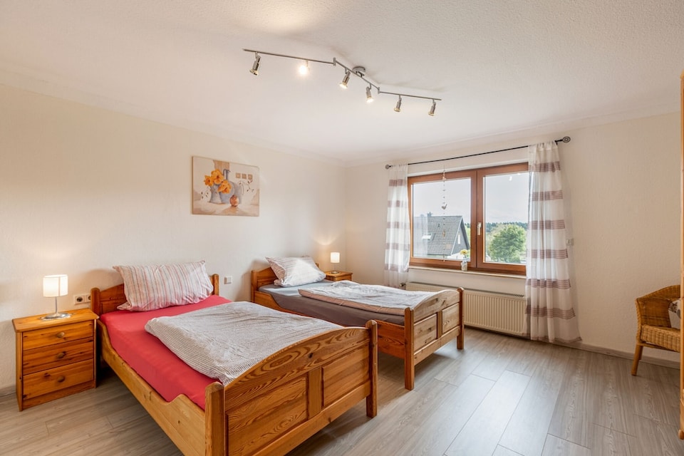 Holiday Home in Sauerland near Hiking Trails, Kirchhundem