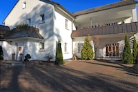 Stijlvol appartement in Madfeld met privéterras